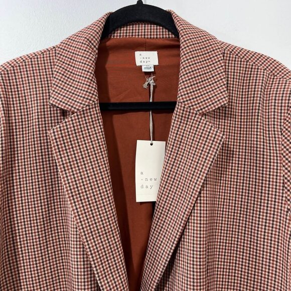 a new day Jackets & Blazers - NWT Boyfriend Plaid Blazer, Rust + Cream Micro-Check Pattern [size XL]